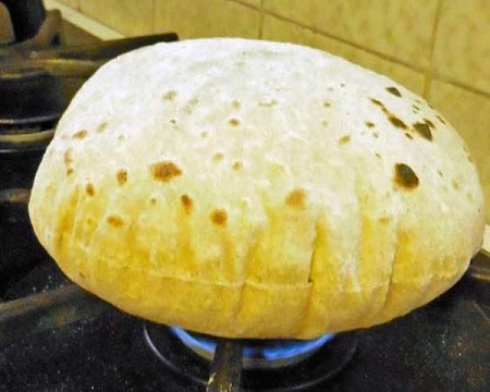 پف دار کردن نان روتی طرز تهیه نان روتی, خمیر نان روتی, آموزش نان روتی