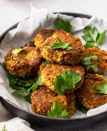 طرز تهیه کتلت نخود بدون گوشت و سیب زمینی طرز تهیه کتلت نخود با گوشت چرخ کرده