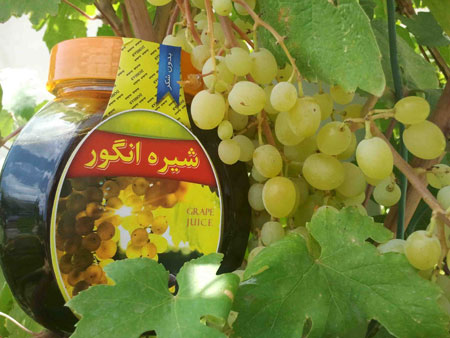 تهیه شیره انگور به روش سنتی