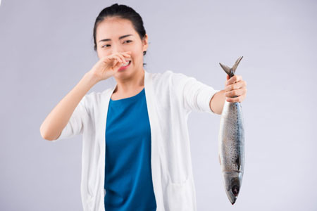 
			
		شیوه هایی برای از بین بردن بوی زهم ماهی
		روش هایی برای از بین بردن بوی زهم ماهی
