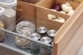 
			
		نگهداری مواد غذایی در کابینت
		