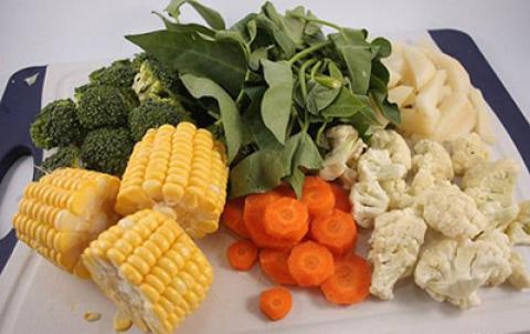 
			
		از سبزیجات معطر چگونه در آشپزی استفاده کنیم؟
		