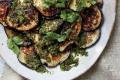 
			
		بادمجان زغالی با سس چرمولا، یک شام رژیمی و خوشمزه
		