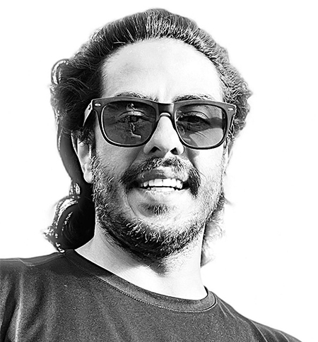 بیوگرافی و زندگی خصوصی پوریا شکیبائی و همسرش چکیده ای از بیوگرافی پوریا شکیباییبیوگرافی پوریا شکیبایی مشکل پلک پوریا شکیباییوضعیت تاهل پوریا شکیبایی علاقه مندی های پوریا شکیبایی آثار هنری پوریا شکیبایی 