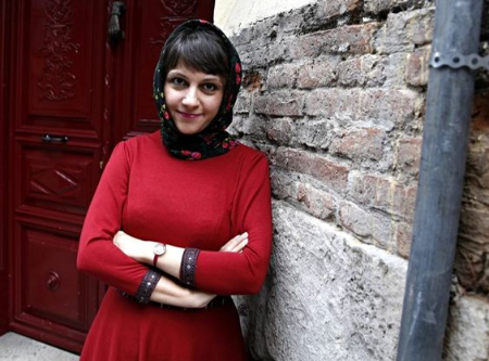 نقش زنان در آثار آیدا پناهنده: نگاهی به سینمای اجتماعی اوبیوگرافی آیدا پناهندهزندگینامه آیدا پناهندهتحصیلات آیدا پناهندهفعالیت ادبی آیدا پناهنده فعالیت سینمایی آیدا پناهنده جوایز و جشنواره ها
