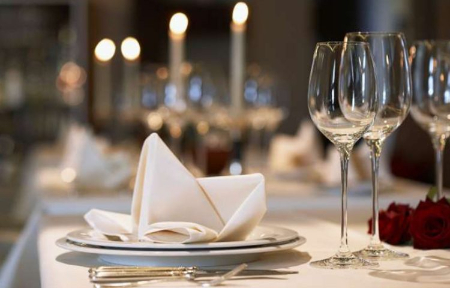 رعایت ادب در موقعیتهای اجتماعی رعایت ادب در موقعیتهای اجتماعی