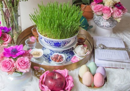 آشنایی با تاریخچه هفت سین
شناخت تاریخچه سفره هفت سین: