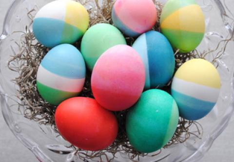 
			
		آموزش رنگ آمیزی تخم مرغ با رنگ های خوراکی
		