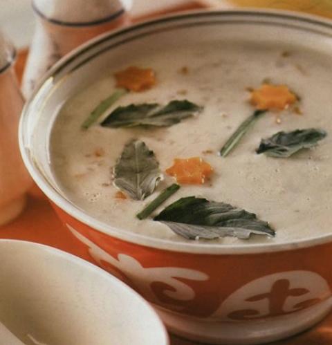 
			
		تصاویر تزیین سوپ جو با شیر
		