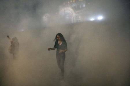 
			
		﻿ ﻿ عکس های جالب و دیدنی روز ؛ ازعکس سلفی در استخر حباب تا تخت پول در مسکو
		