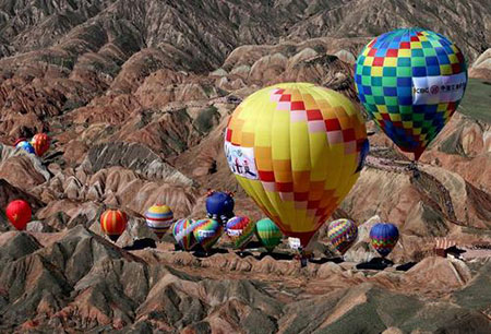 جشنواره بالنهای هوای گرم در استان عکسهای جالب,عکسهای جذاب,جشنواره بالن