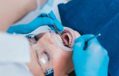 
			
		جراحی دندان شامل چه مواردی است؟ مراقبت بعد از جراحی
		جراحی دندان و مراقبت های بعد از آن