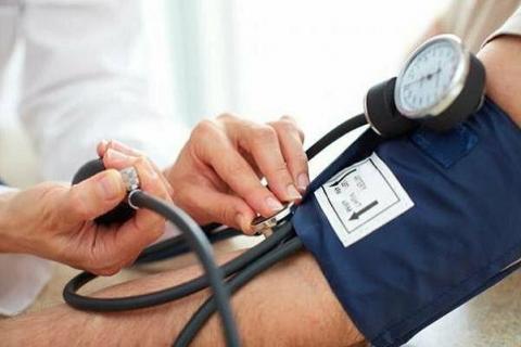 
			
		۷ میلیون بیمار فشار خون ناشناخته داریم
		