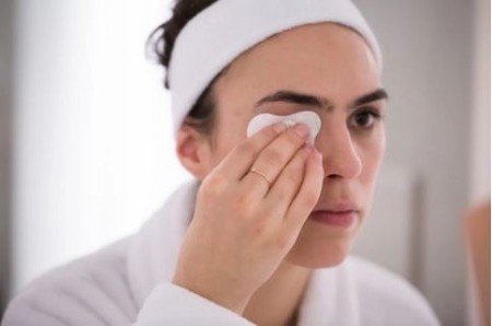 پاک کننده&zwnj;های ملایم آرایش
