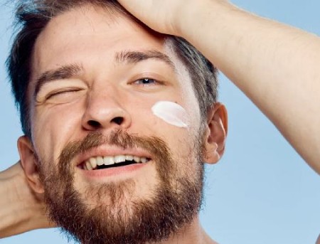 بهترین آبرسان&zwnj;های صورت مردانه