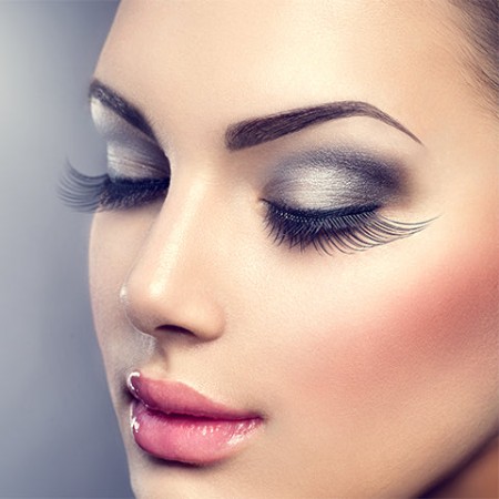 ابروهای پرپشت و طبیعی ابروهای پرپشت و طبیعی