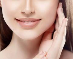 
			
		چگونه خود را برای یک مهمانی خانوادگی آماده کنیم؟ (آرایش کردن برای مهمانی خانوادگی)
		آرایش مهمانی خانوادگی چگونه است؟ + آموزش میکاپ مناسب مهمانی 