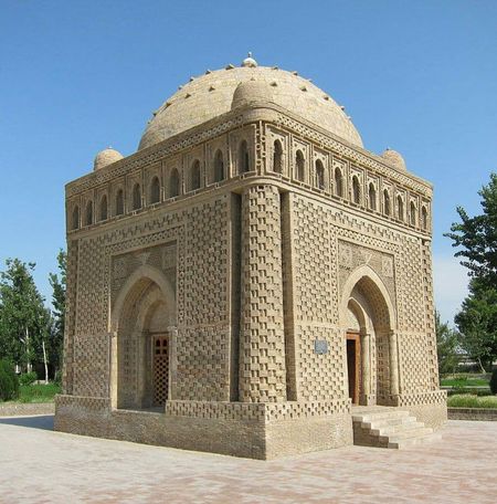 عکسی از مقبره به جای مانده از زمان سامانیان KEYWORDS