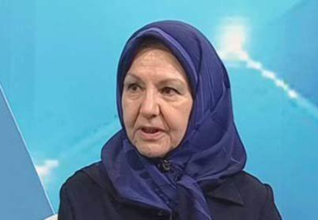 چه چیزی پروفسور مریم رزاقیآذر را به یک نماد جهانی پزشکی تبدیل کرده است؟پروفسور مریم رزاقیآذرزندگینامه و تحصیلات پروفسور مریم رزاقیآذرکشفیات علمی و دستاوردها مریم رزاقیآذر جوایز و افتخارات پروفسور مریم رزاقیآذرفعالیتهای انساندوستانه مریم رزاقیآذرماجرای درگیری در کنفرانس دبی نتیجهگیری
