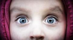 چرا وقتی شوکه می‌شویم چشم‌هامون تا چند ثانیه قفل می‌کنه و پلک نمی‌زنیم؟بررسی یک واکنش جهانی انسانیسوالات متداول درباره چرا چشم‌های ما در لحظهٔ تعجب شدیدبیشتر از ۰.۴ ثانیه باز می‌مانند؟ نتیجه‌گیری