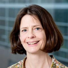 مری برانکو: دانشمندی که بیماری‌های خودایمنی را رمزگشایی کردبیوگرافی مری ای. برانکو 
زندگی اولیه و آموزش مری ای. برانکو  
شغل و تحقیقات کلیدیدستاوردها و جایزه نوبل تأثیرات و میراثسوالات متداول درباره  بیوگرافی مری ای. برانکو نتیجه‌گیری