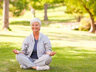 
			
		کنترل افسردگی سالمندان با تمرینات تنفسی و یوگا
		