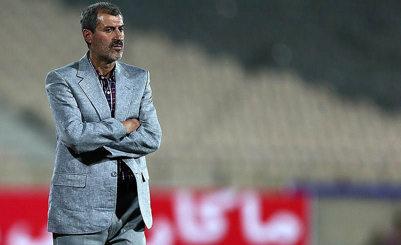
			
		مایلی کهن: آنها که از مهندسی حرف می زنند خودشان دکترا دارند/ فتحی و عرب کارمندند و از بازیکن کوچکتر
		