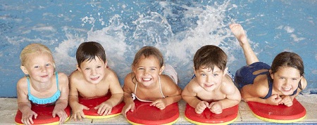 مزایای استفاده از تخته شنا, تخته شنای کودکان, تخته شنا استخر