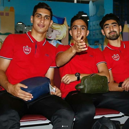 محمد نادری بیوگرافی محمد نادری,محمد نادری,بیوگرافی محمد نادری بازیکن فوتبال