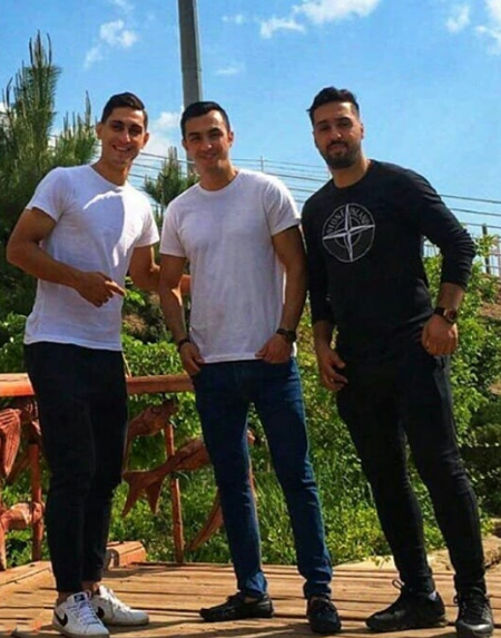 بیوگرافی محمد نادری بیوگرافی محمد نادری,محمد نادری,بیوگرافی محمد نادری بازیکن فوتبال