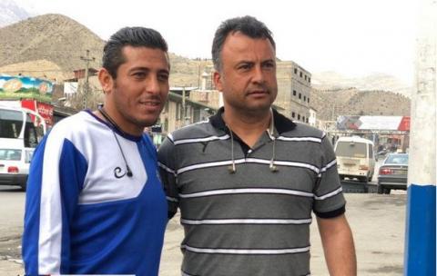 
			
		مجاهد خذیراوی: پدرم به خاطر هت‌تریک ایمون زاید مرد
		