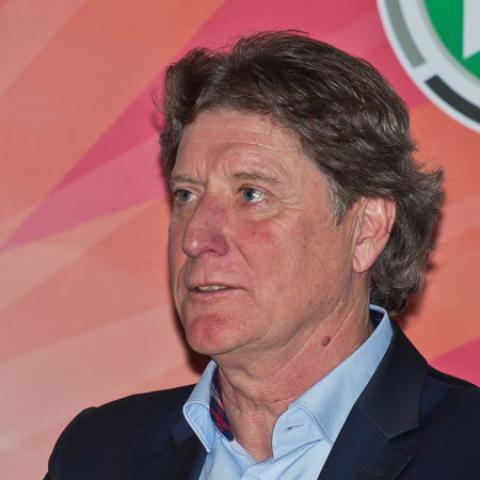 
			
		بیوگرافی هارالد شوماخر یکی از بهترین دروازه‌بانان فوتبال جهان
		بیوگرافی و عکس های هارالد شوماخر