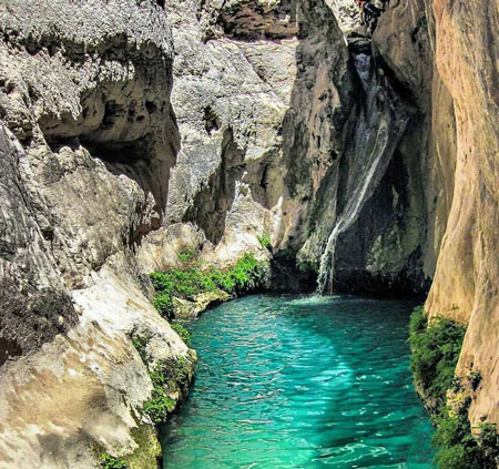 تنگه رغز مکانی بی نظیر برای ماجراجویان در استان فارس (+تصاویر)