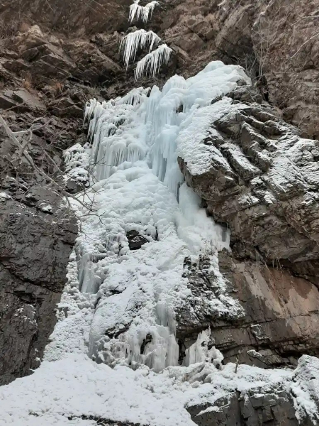 مسیر غار یخ مراد بازدید از غار یخ مراد, ویژگیهای غار یخ مراد