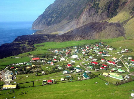 عکس های جزیره تریستان دا کونا,دورترین نقطه مسکونی در جهان,جزیره تریستان دا کونا کجاست
