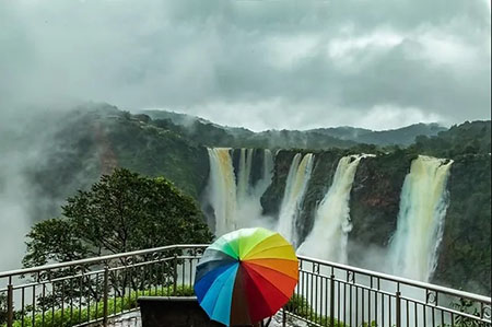 
			
		آبشار جاگ دومین آبشار مرتفع در هند
		همه آنچه که باید قبل از رفتن به آبشار جاگ بدانید
