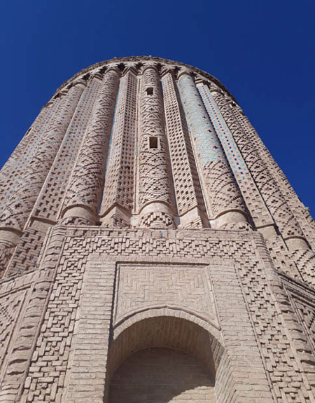 برج علی آباد,برج کشمر,برج تاریخی کشمر