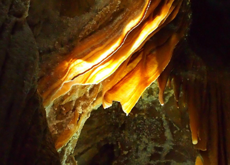 تصاویر غارهای جنولان