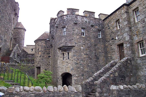 قلعه آلین دونن,آلین دونن,اسکاتلند