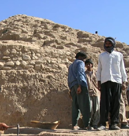 آثار سفالی تل ابلیس تل ابلیس, تل ابلیس در کرمان, تل ابلیس کجاست