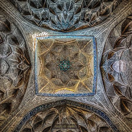 معماری آرامگاه بابا قاسم