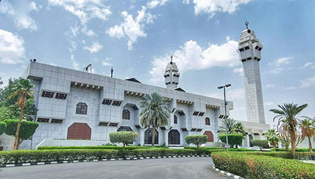  مساجد شهر مکه, موقعیت مسجد تنعیم, تاریخچه مسجد تنعیم