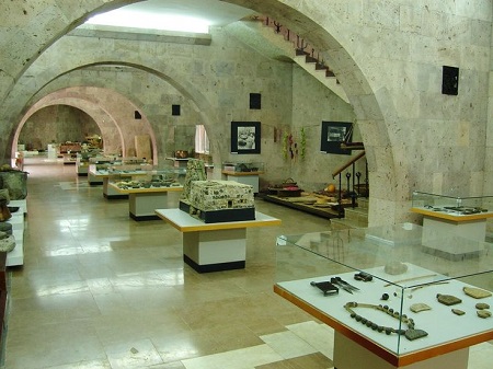 مجموعه قوم نگاری موزه تاریخ ارمنستان مجموعه سکه شناسی موزه تاریخ ارمنستان, طبقات موزه تاریخ ارمنستان, عکس های موزه تاریخ ارمنستان