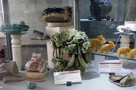 موزه سنگ و گوهر دریای نور, نمایشگاه سنگ‌های قیمتی در موزه دریای نور, آثار زیبای موزه سنگ و گوهر دریای نور