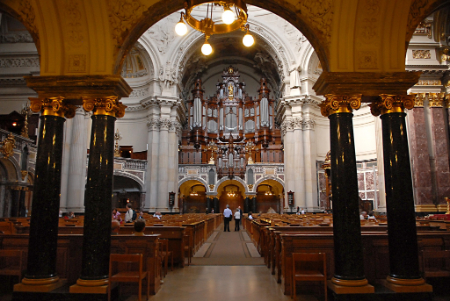 تجربه بازدید از کلیسای جامع برلین