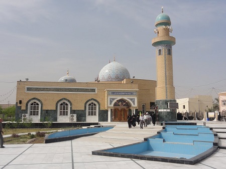 آرامگاه کمیل یکی از آرامگاه های نزدیک به مسجد حنانه است علی در مسجد حنانه, اعمال مسجد حنانه, مسجد حنانه در کجا قرار دارد
