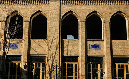 دلیل ساخت مدرسه دارالفنون مدرسه دارالفنون تهران,دلیل ساخت مدرسه دارالفنون,عکس های مدرسه دارالفنون