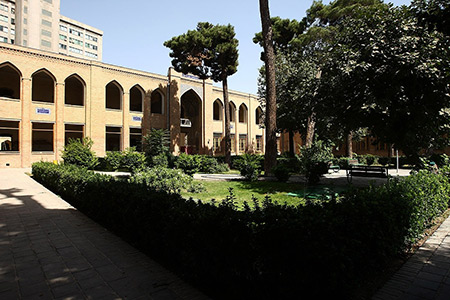 ساخت مدرسه دارالفنون مدرسه دارالفنون تهران,دلیل ساخت مدرسه دارالفنون,عکس های مدرسه دارالفنون