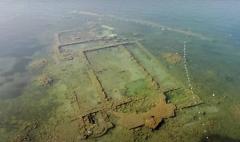
			
		کشف کلیسای باستانی بیزانس در زیر دریاچه ترکیه (کلیسای غوطه ور ایزنیک)
		کلیسای غوطه ور ایزنیک | رمز و رازهای باستانی پنهان در زیر آب