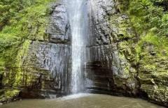 راهنمای سفر به آبشار شگفت انگیز لوشکیآبشار لوشکی کجاست؟دسترسی به آبشار لوشکیبهترین فصل برای بازدید از آبشار لوشکی سوالات متداول درباره آبشار لوشکیسخن پایانی مقاله درباره ی آبشار لوشکی